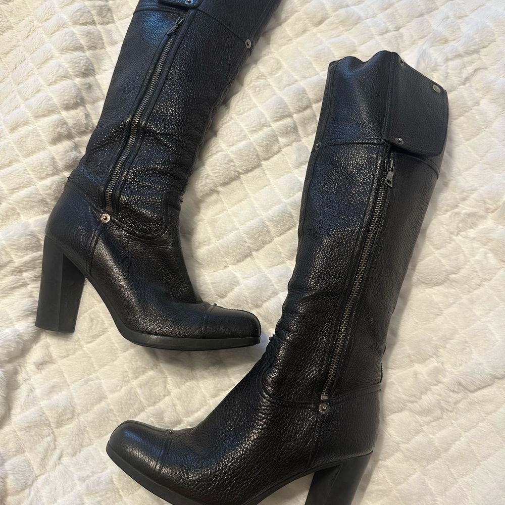 Black Leather Women's Boots Prada